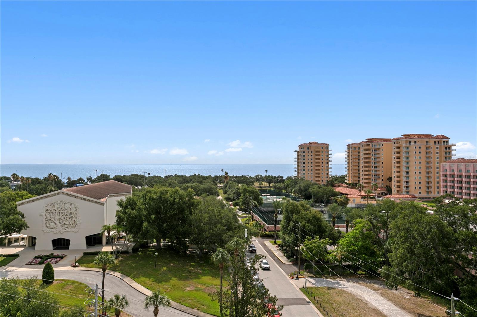 HARBOUR HILL CONDO - Residential