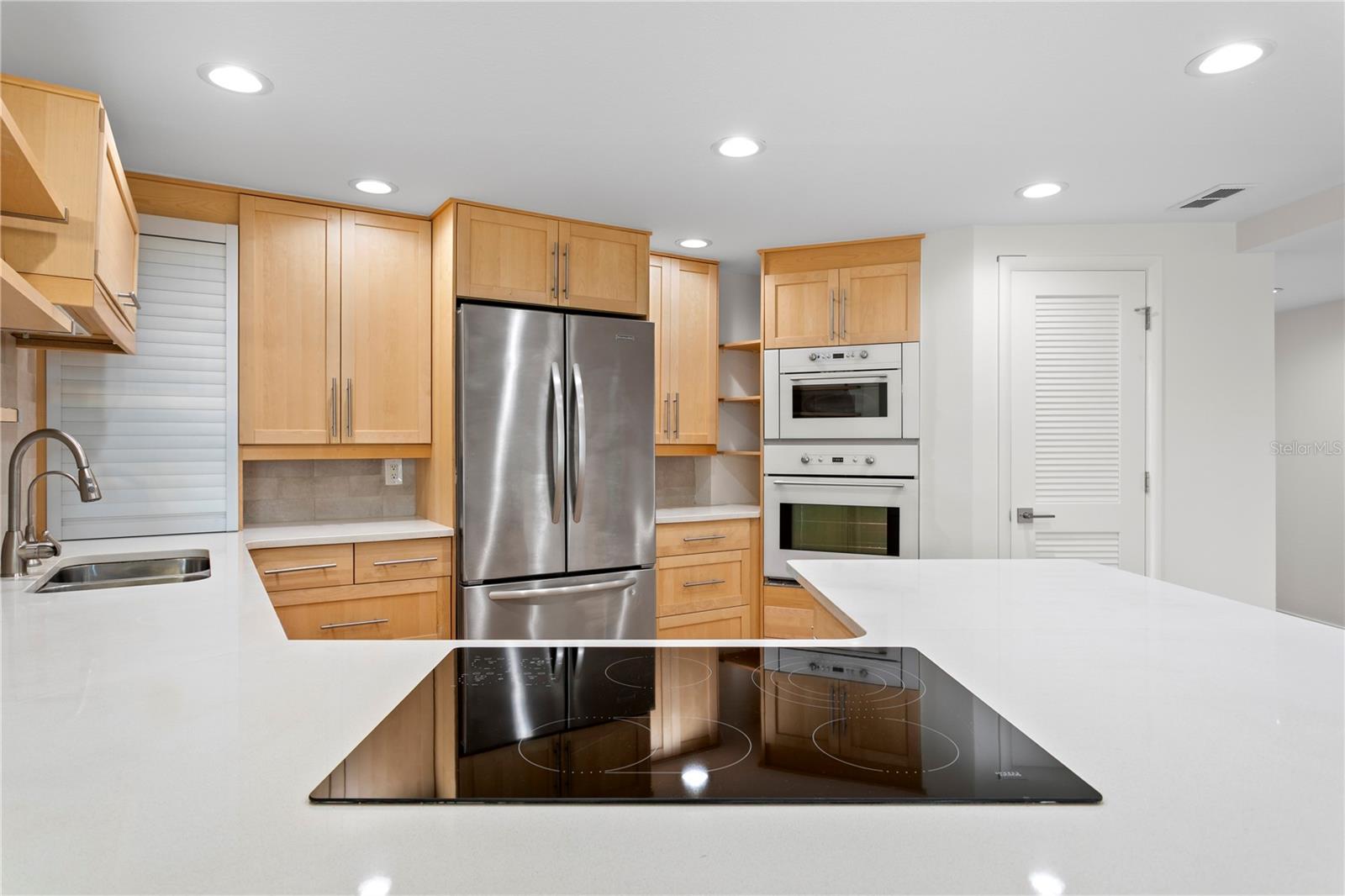 HARBOUR HILL CONDO - Residential