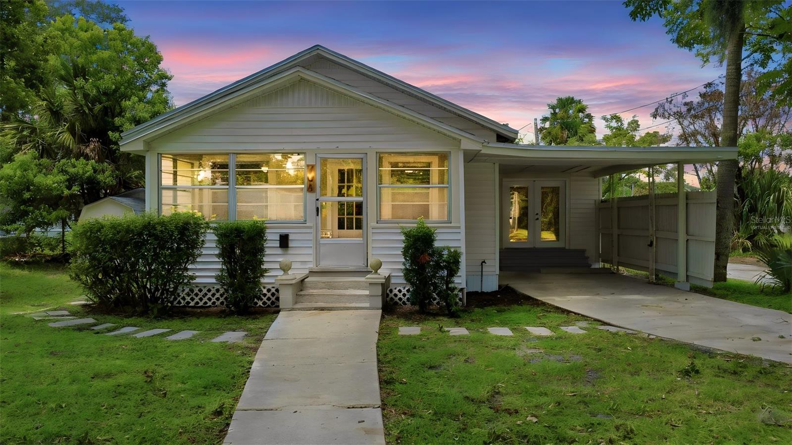 HOLDEN REAL ESTATE COMPANYS ADD - Residential