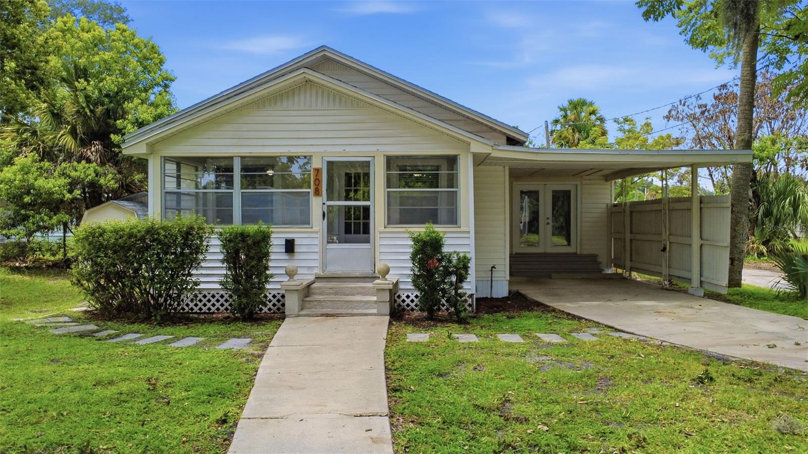 HOLDEN REAL ESTATE COMPANYS ADD - Residential