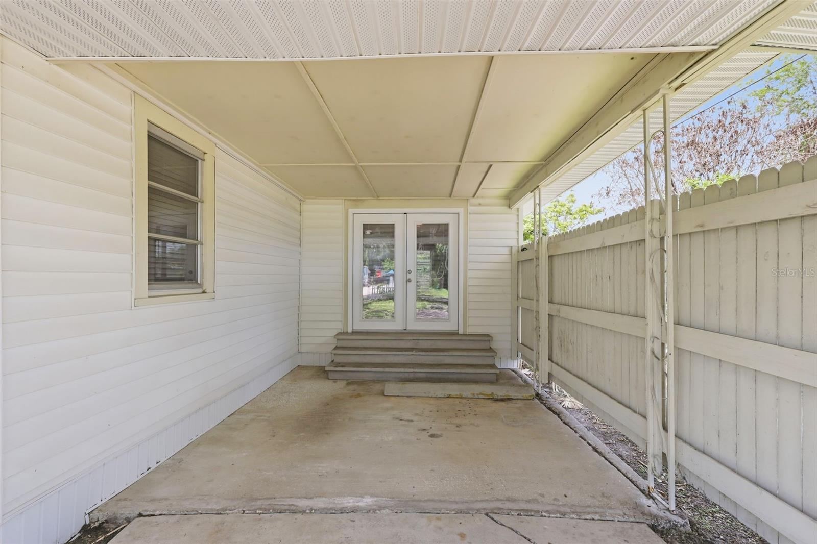 HOLDEN REAL ESTATE COMPANYS ADD - Residential