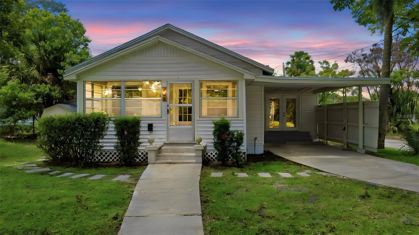 HOLDEN REAL ESTATE COMPANYS ADD - Residential
