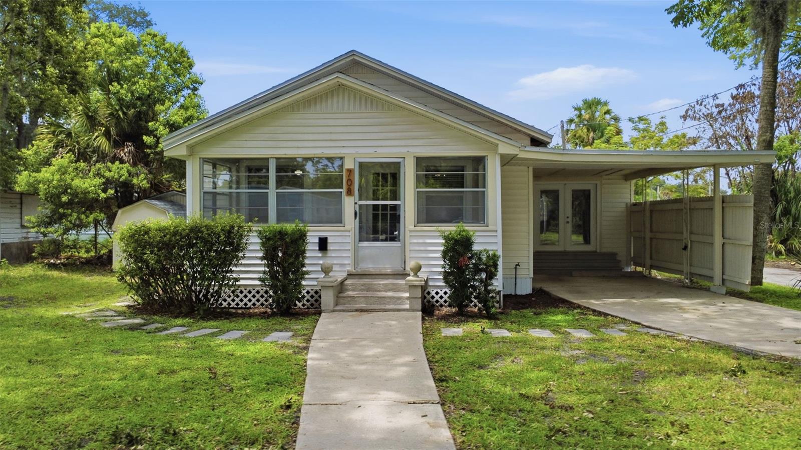 HOLDEN REAL ESTATE COMPANYS ADD - Residential