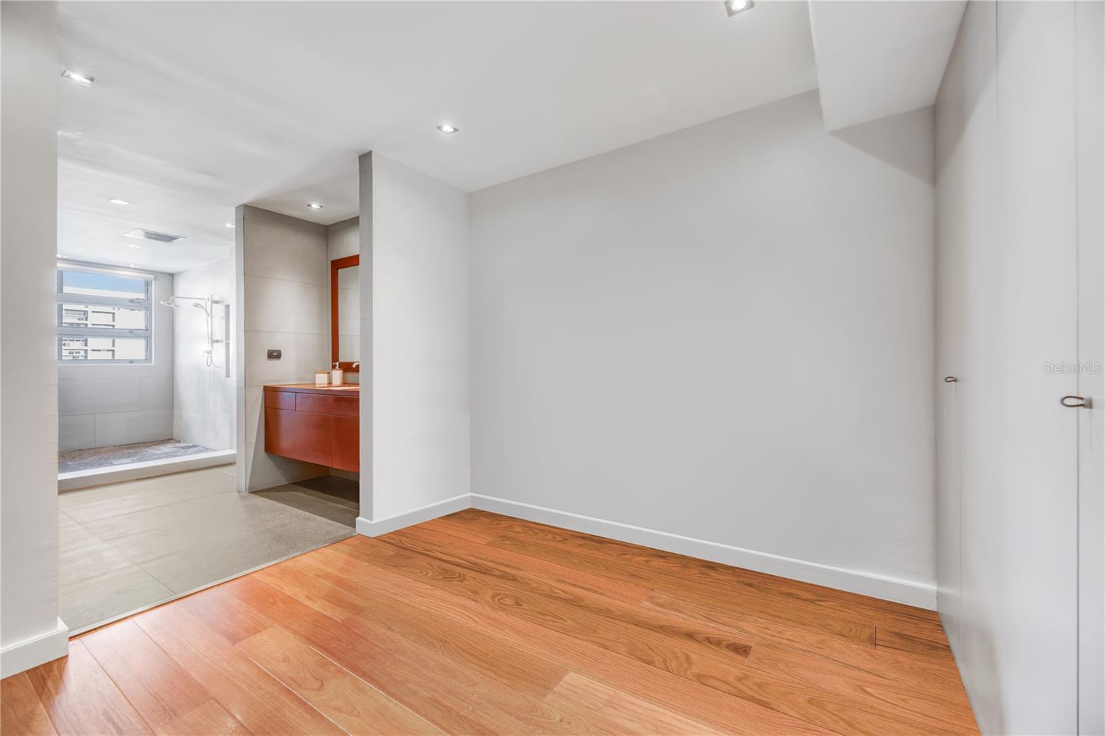 CONDADO - Residential