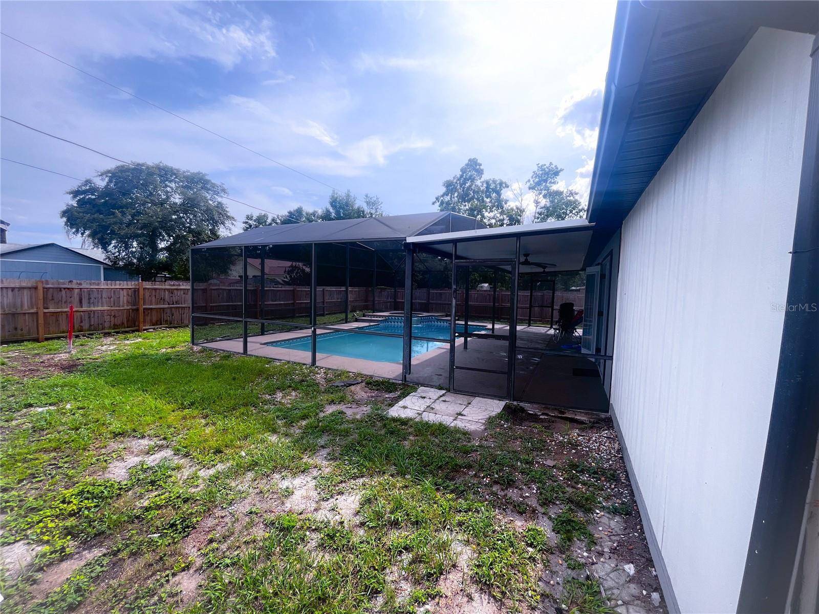 DELTONA LAKES UNIT 32 - Residential