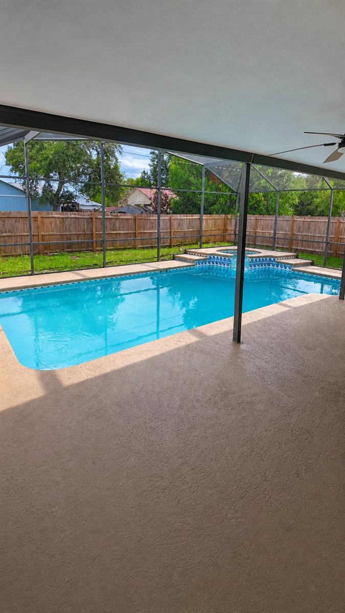 DELTONA LAKES UNIT 32 - Residential
