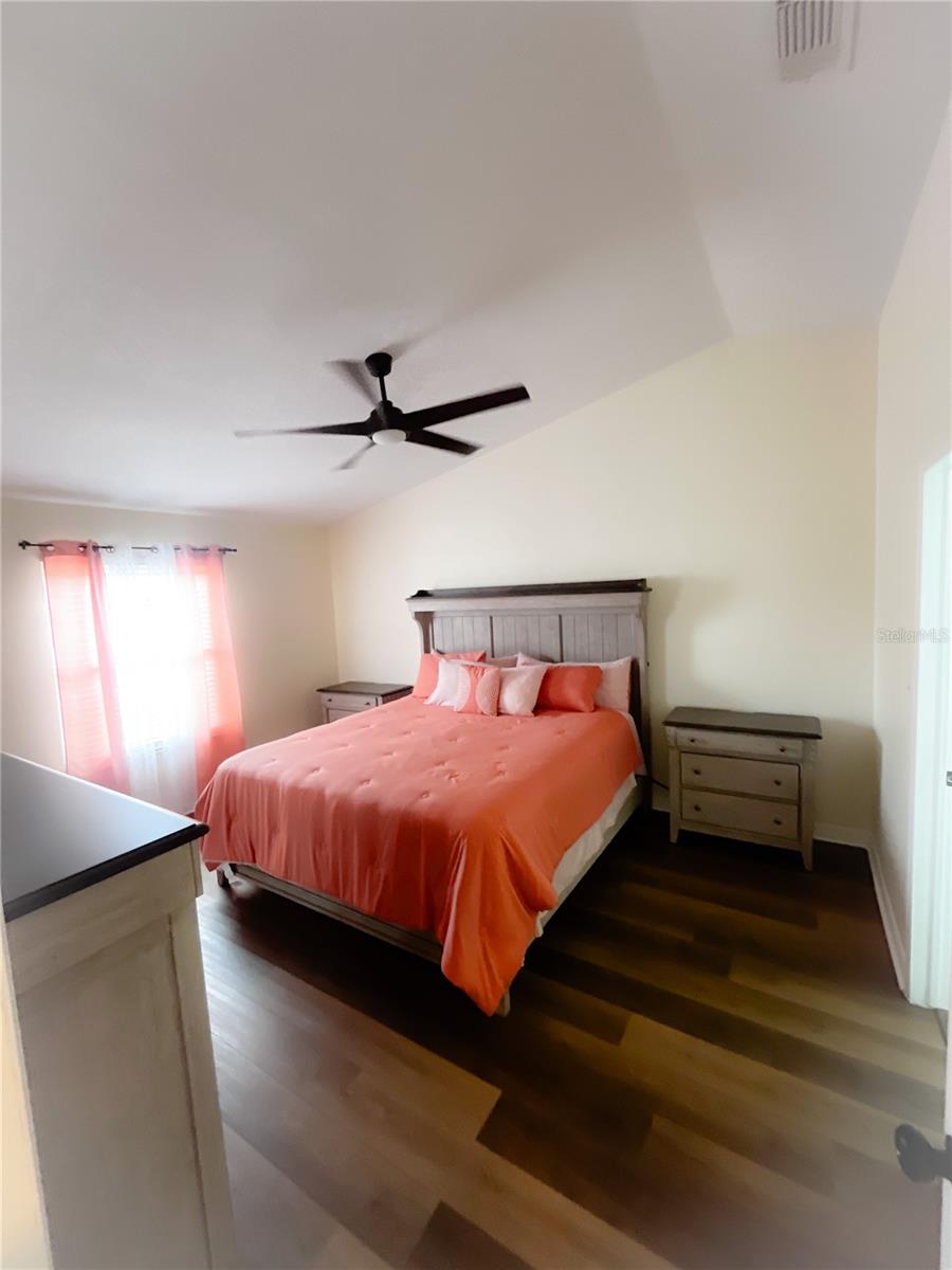 DELTONA LAKES UNIT 32 - Residential