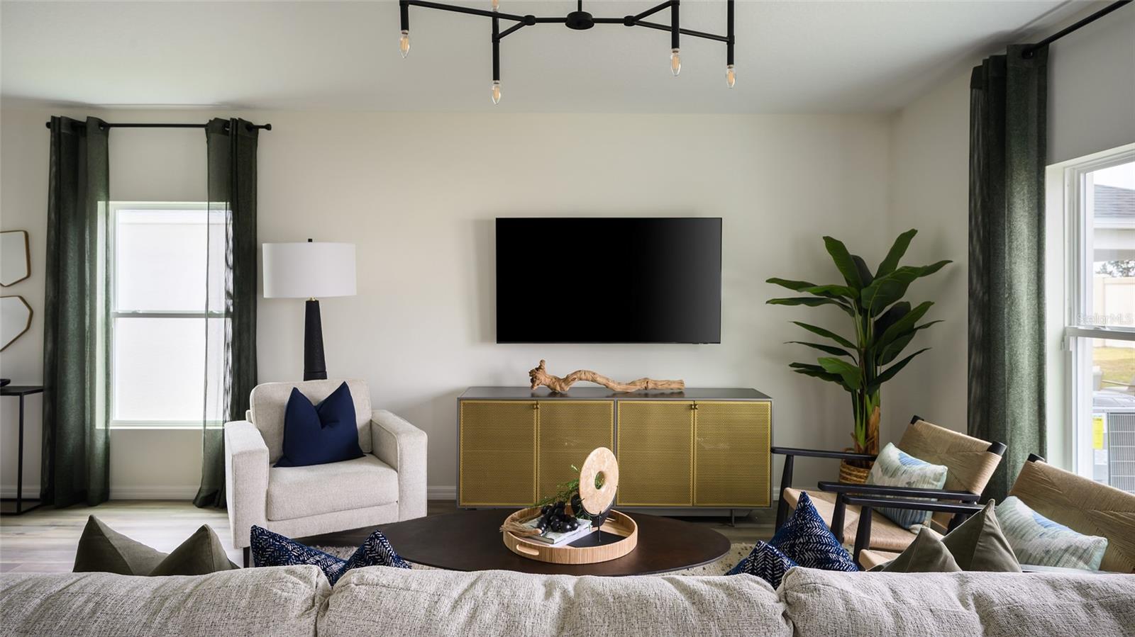 PASADENA RIDGE - Residential