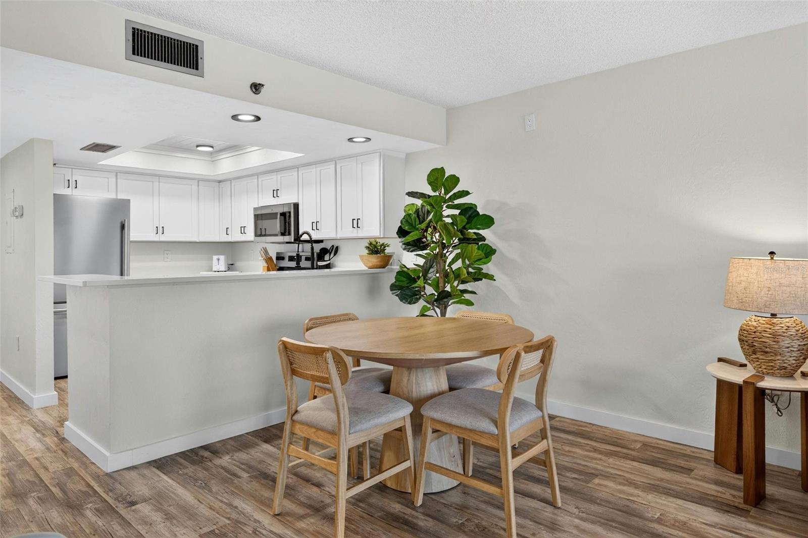 ORMONDY CONDO - Residential