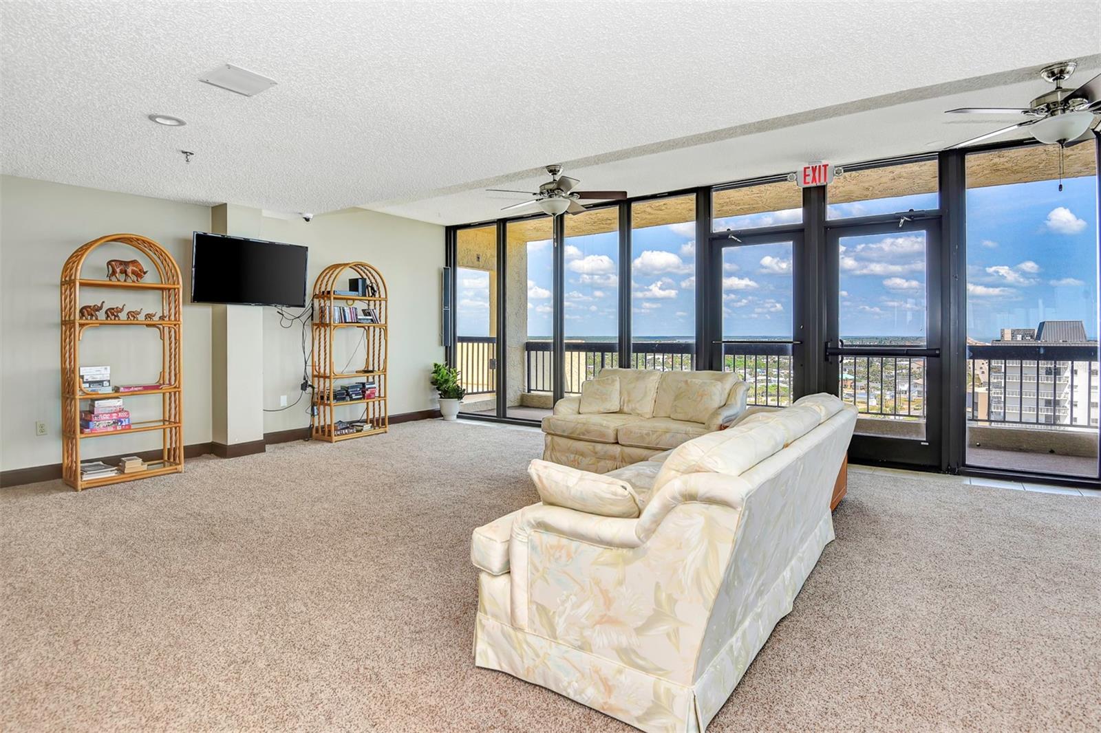 ORMONDY CONDO - Residential