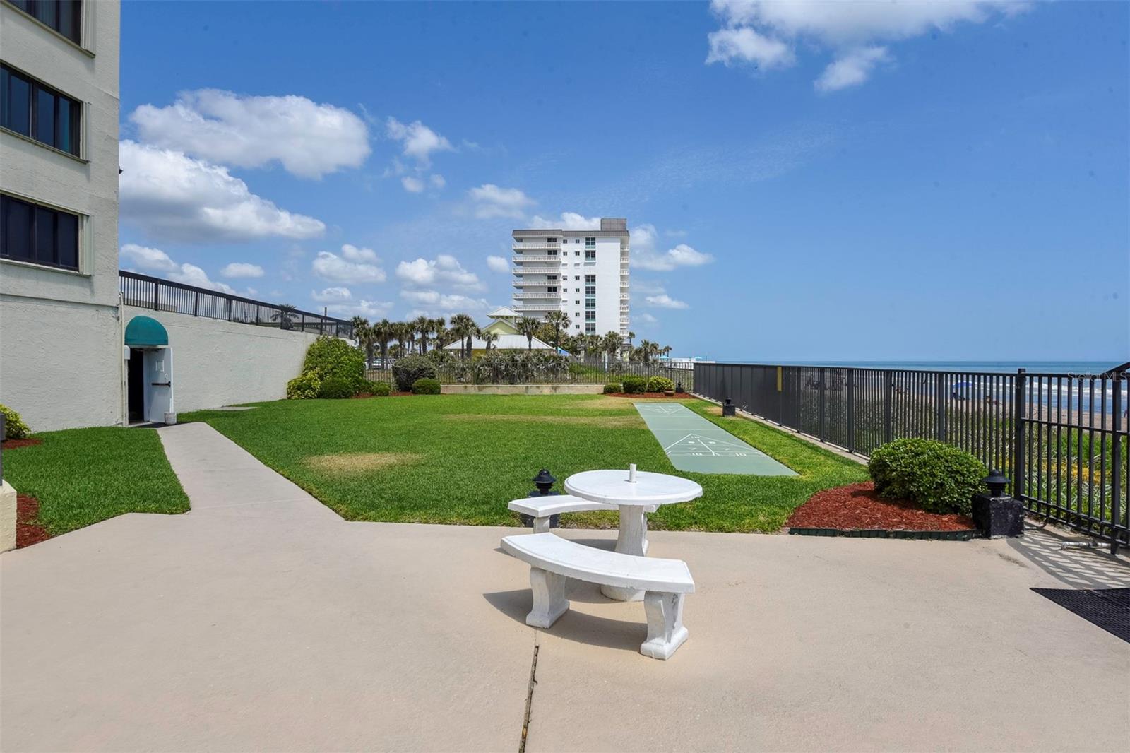 ORMONDY CONDO - Residential