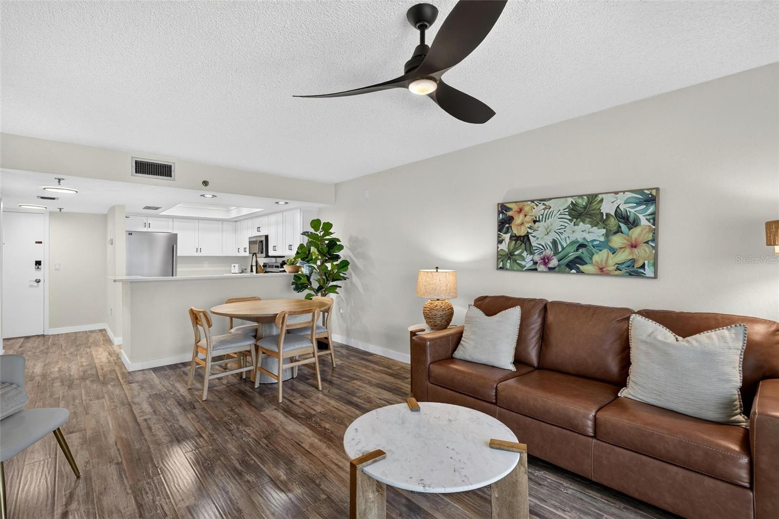 ORMONDY CONDO - Residential