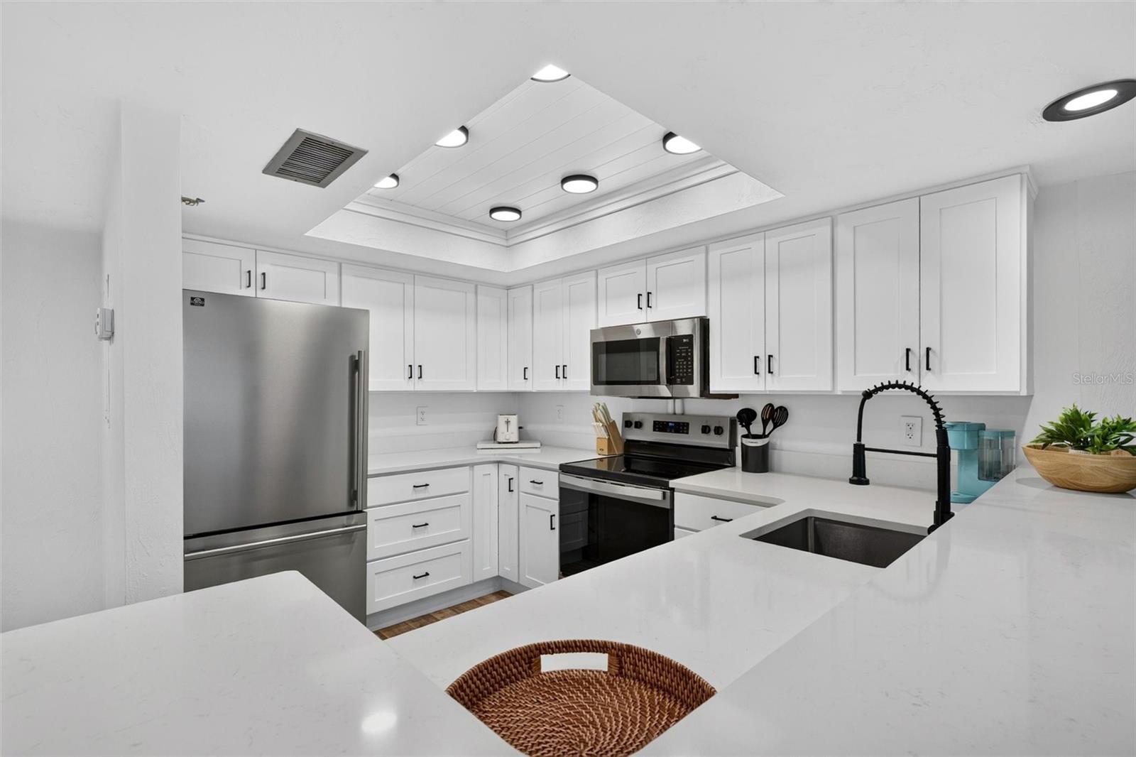 ORMONDY CONDO - Residential