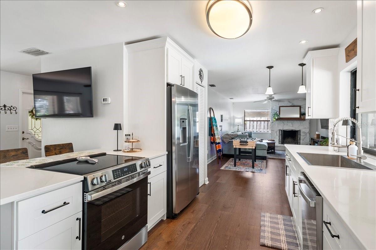 MEADOWLAND - Residential