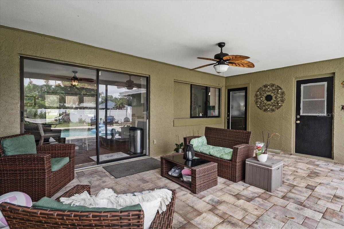 MEADOWLAND - Residential