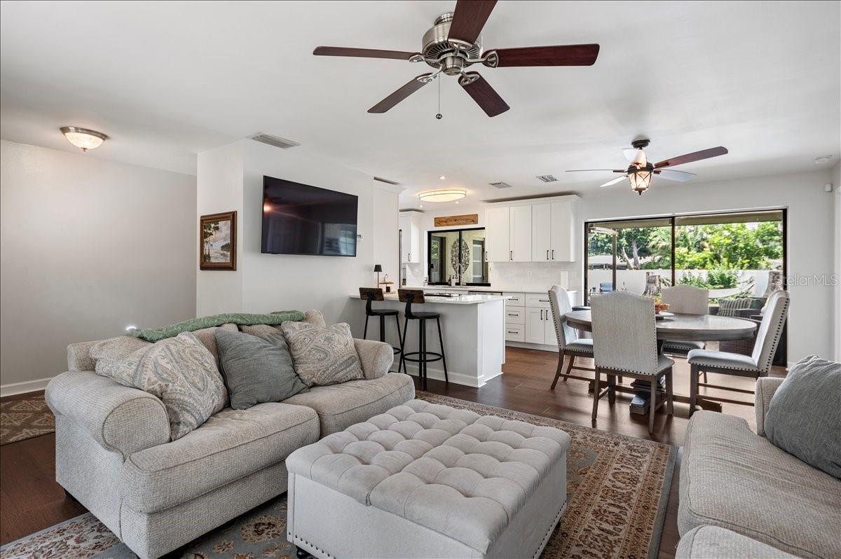 MEADOWLAND - Residential