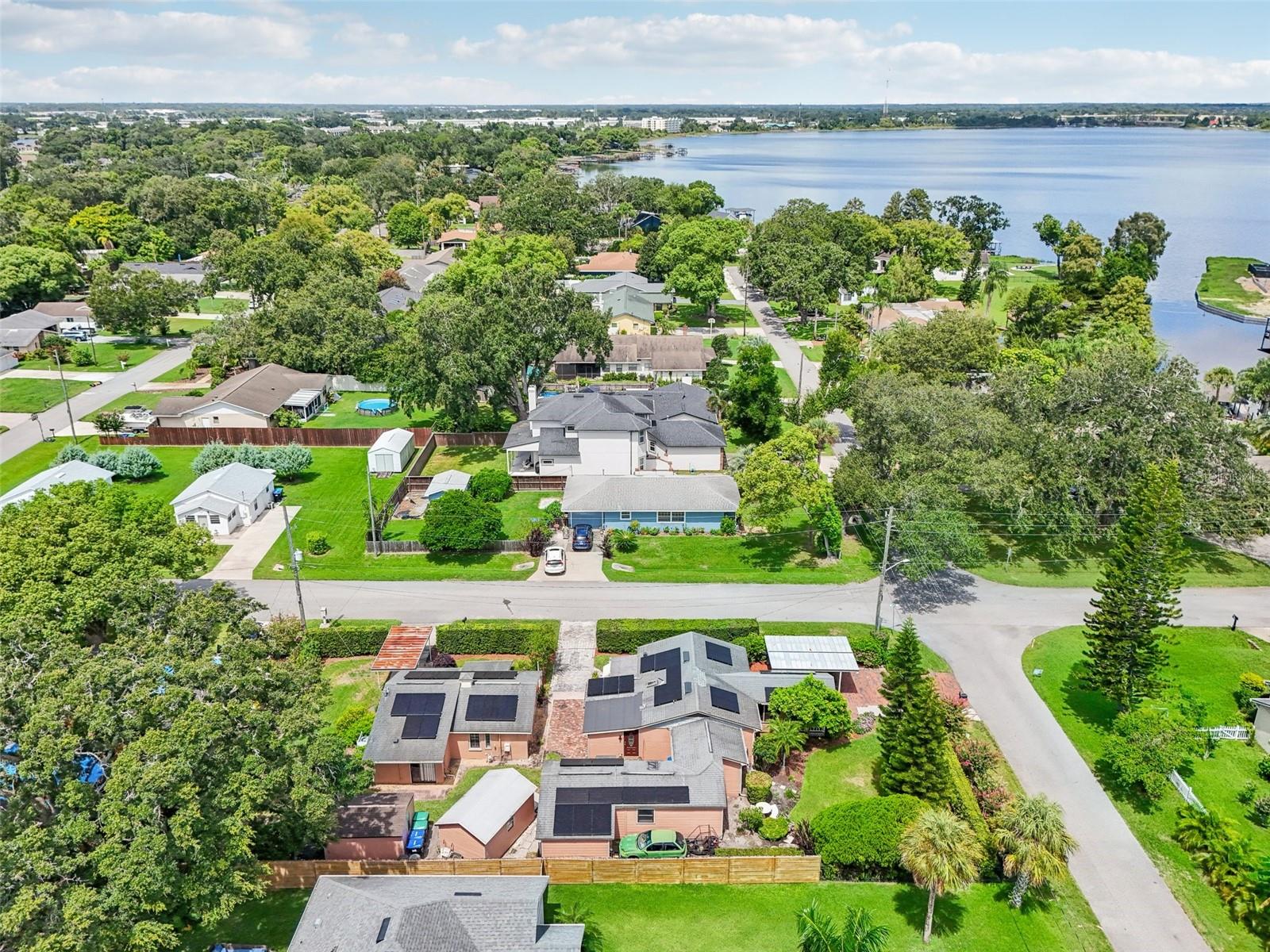 UNIVERSITY HEIGHTS - Residential Income