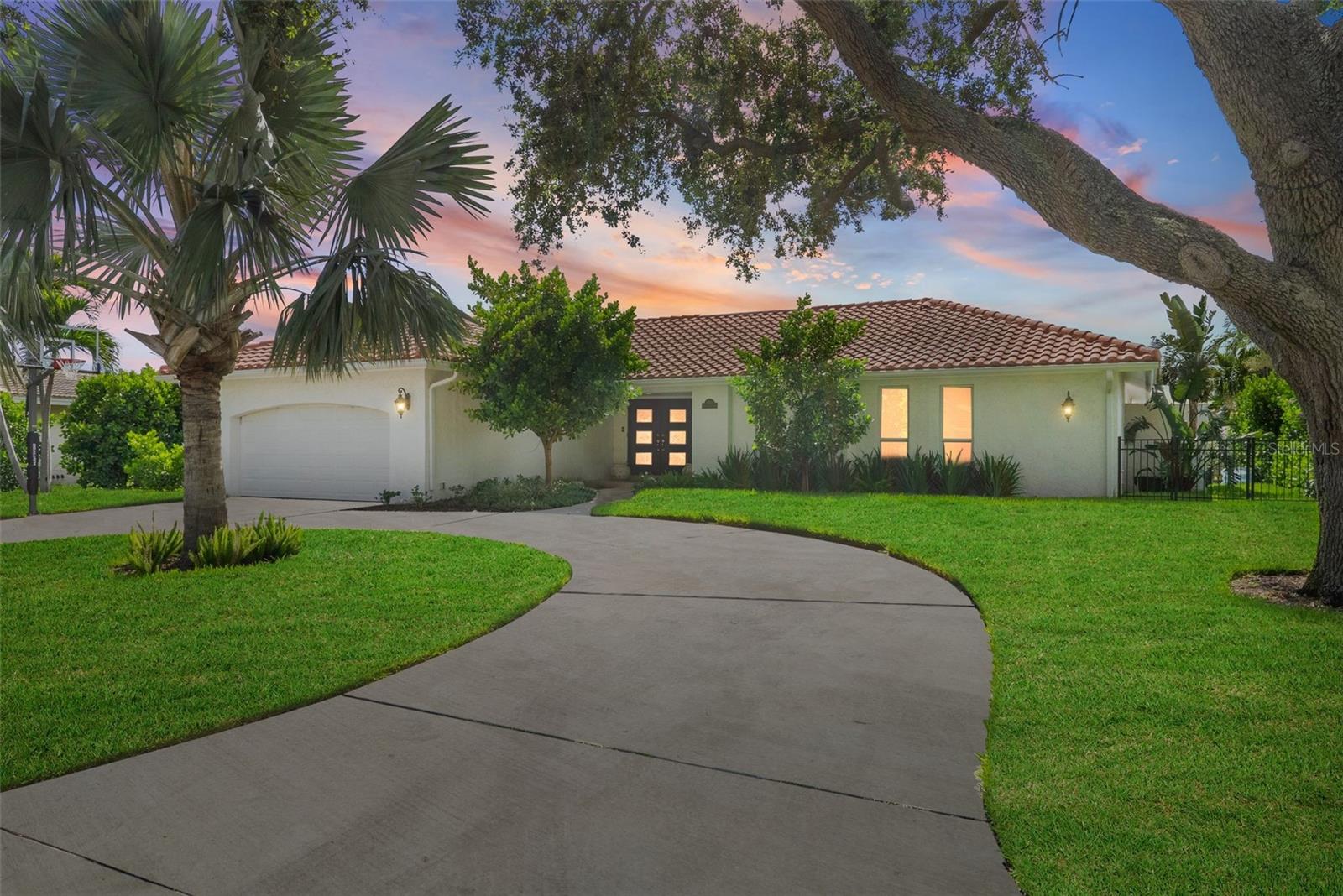 VENETIAN ISLES - Residential
