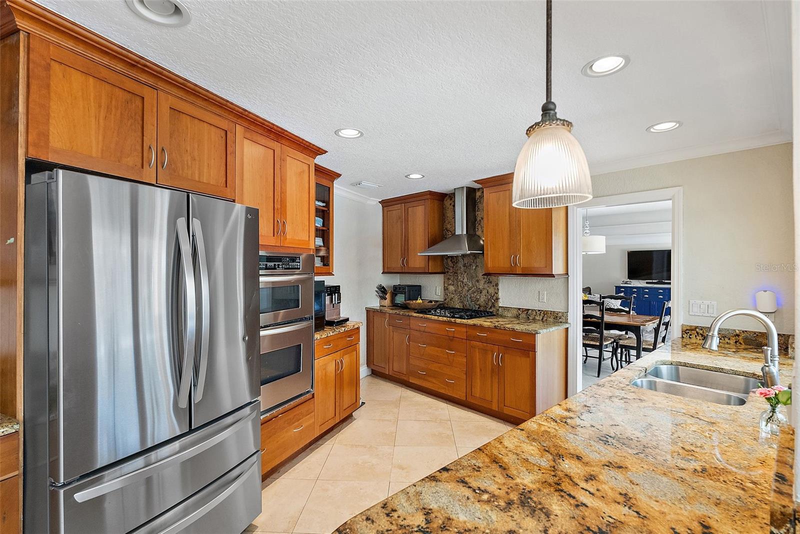 VENETIAN ISLES - Residential