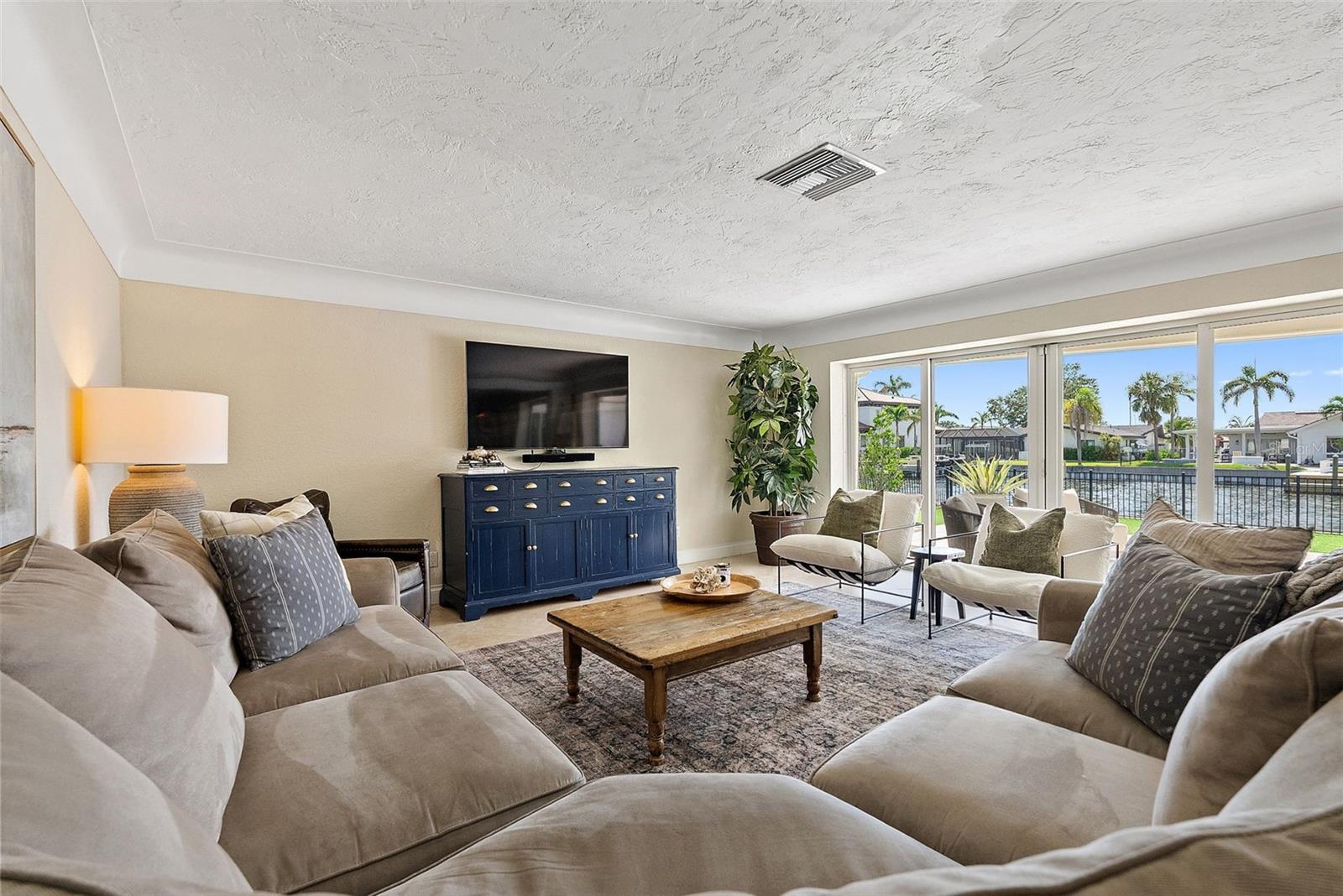 VENETIAN ISLES - Residential