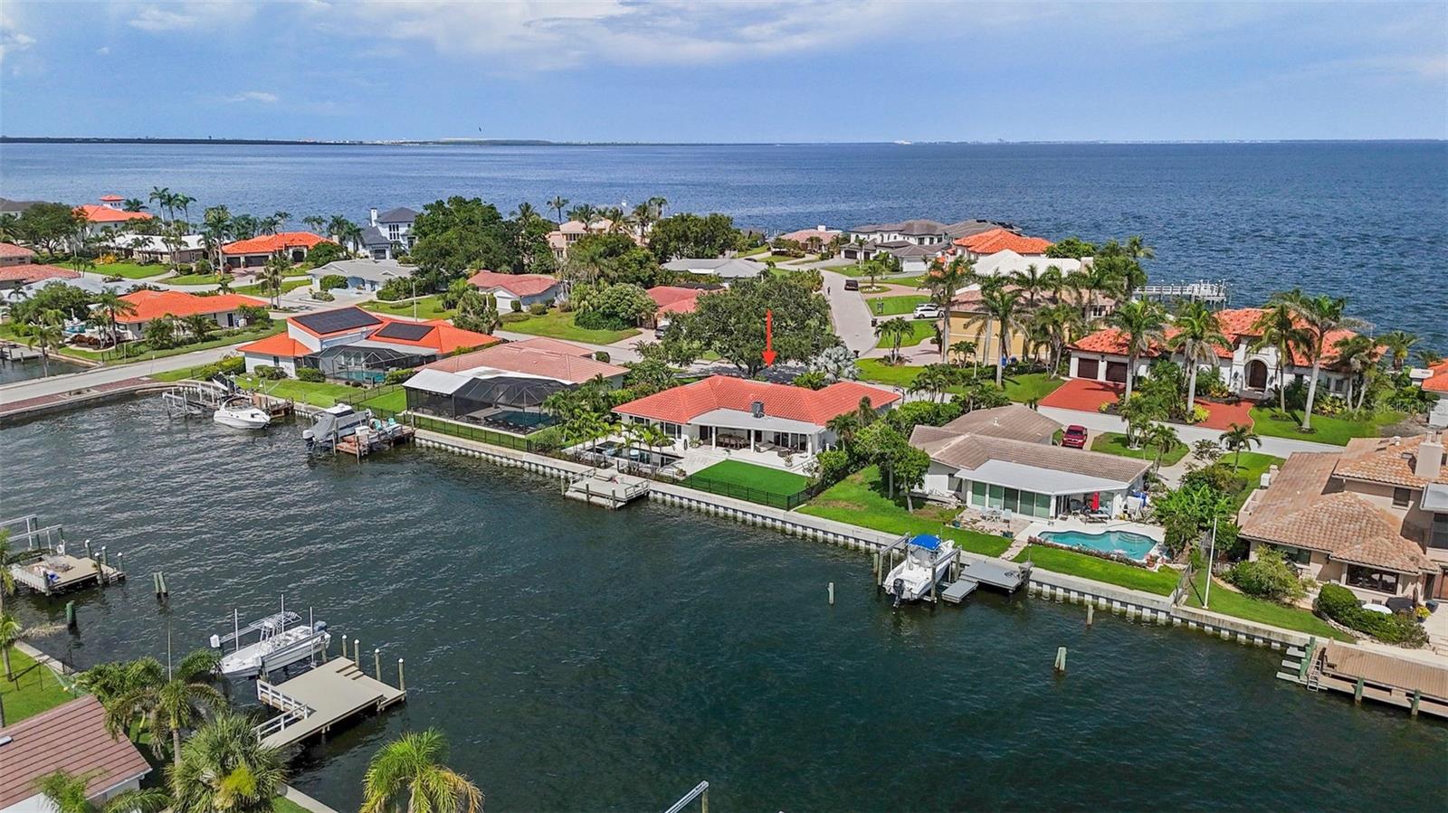 VENETIAN ISLES - Residential