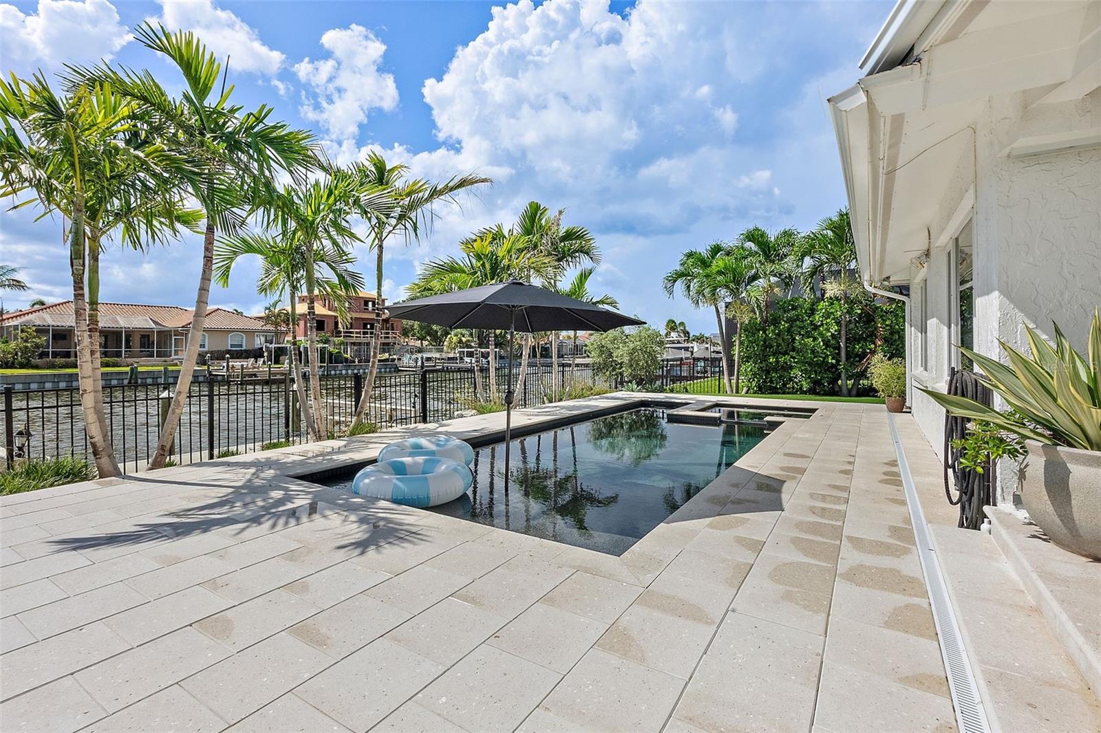 VENETIAN ISLES - Residential