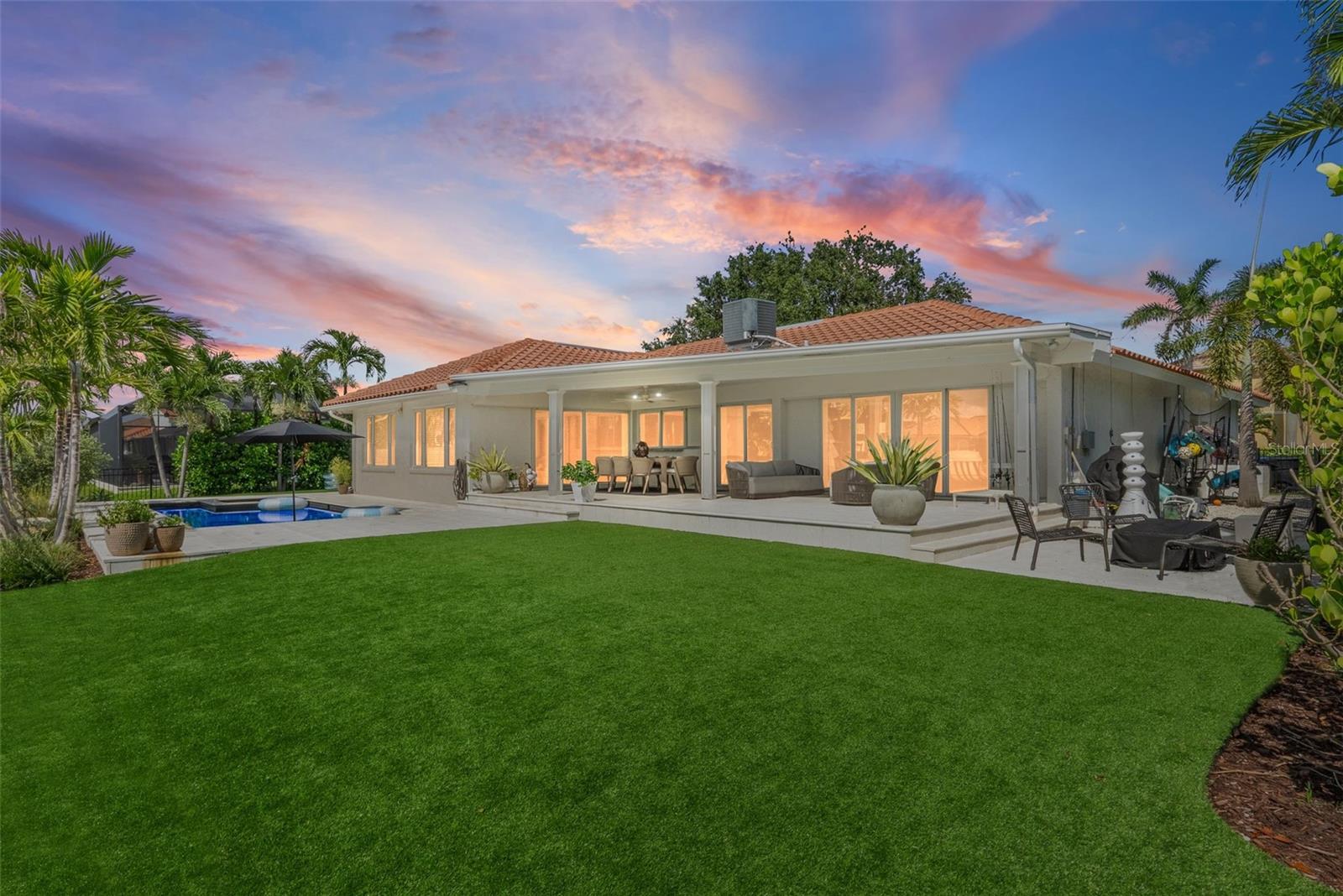VENETIAN ISLES - Residential