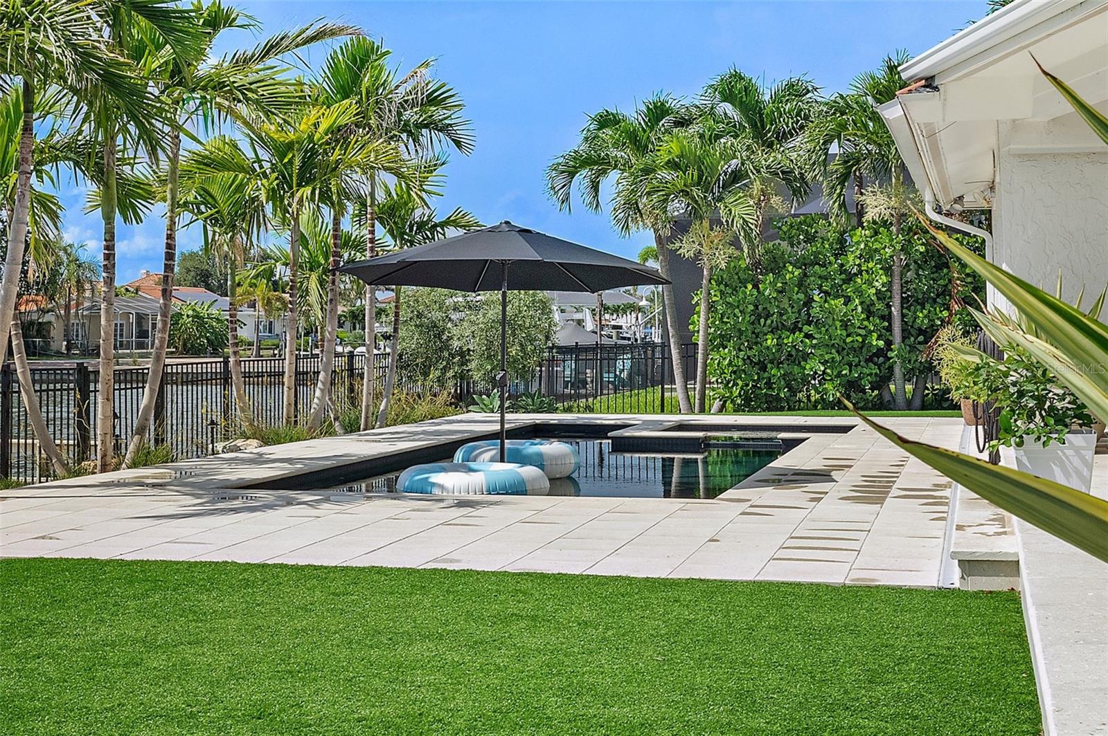 VENETIAN ISLES - Residential