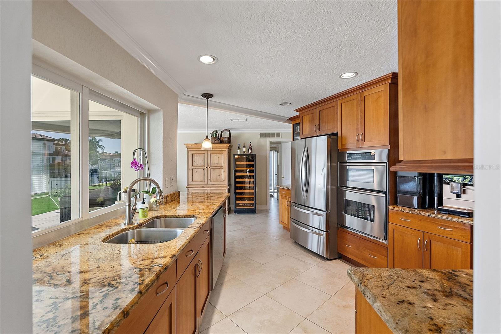 VENETIAN ISLES - Residential