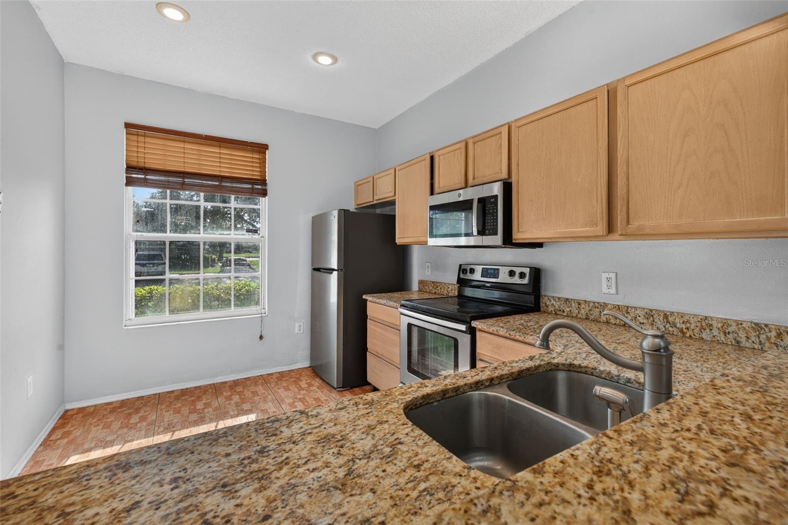 SUMMERFIELD - Residential