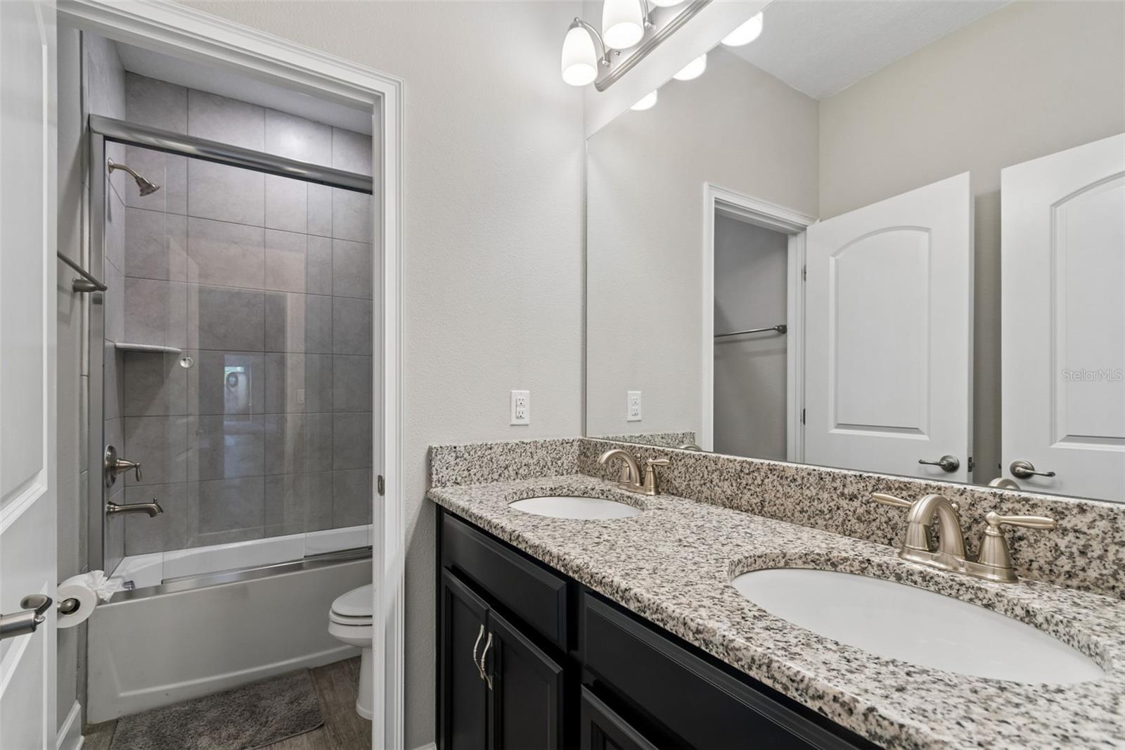 BAYSHORE HEIGHTS PT REP - Residential