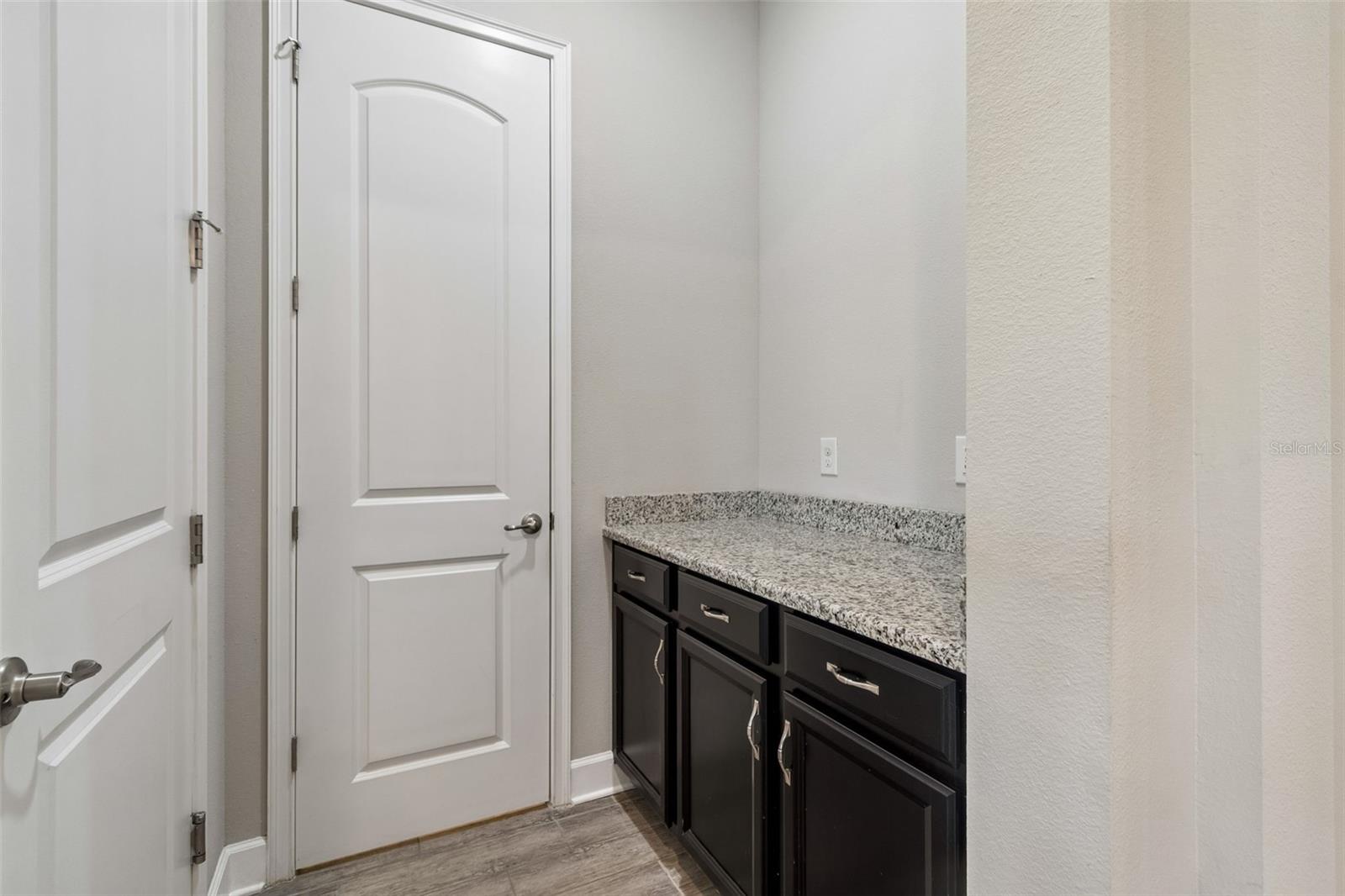 BAYSHORE HEIGHTS PT REP - Residential
