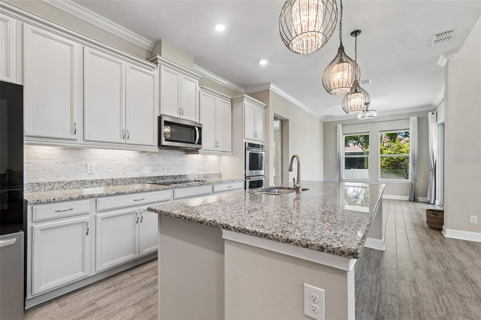 BAYSHORE HEIGHTS PT REP - Residential