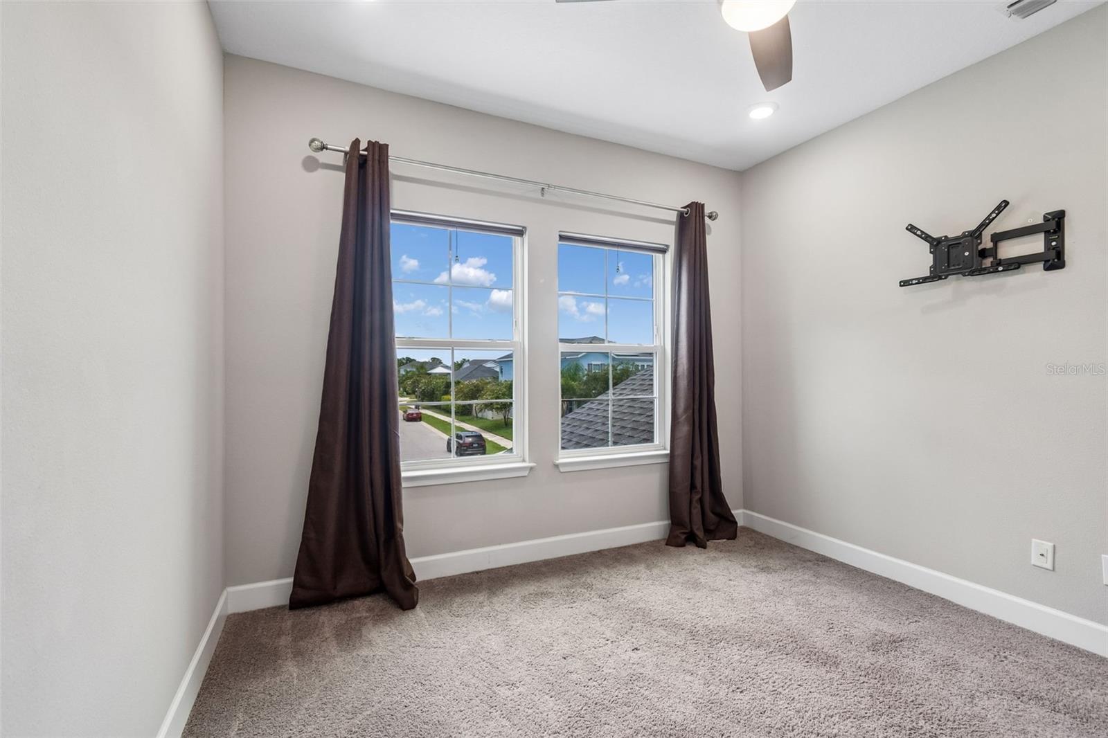 BAYSHORE HEIGHTS PT REP - Residential