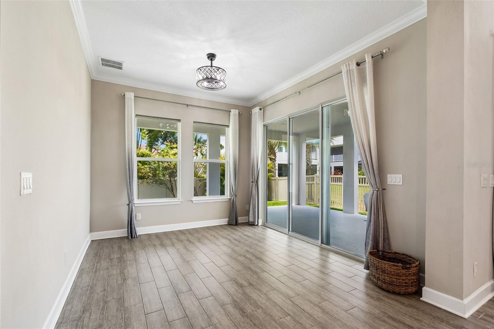 BAYSHORE HEIGHTS PT REP - Residential