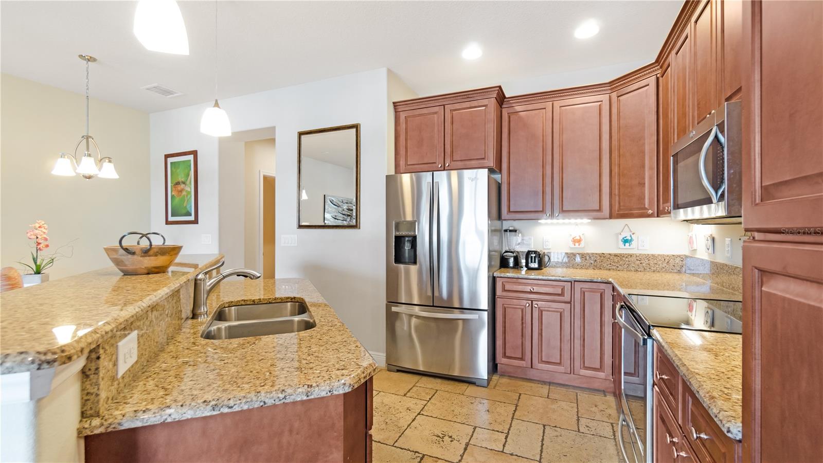 CAPE CROSSING - Residential