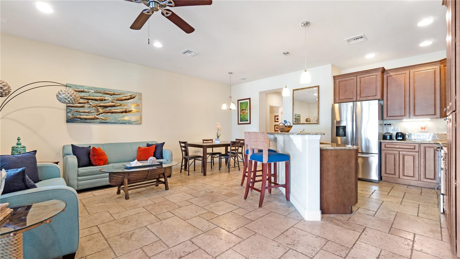 CAPE CROSSING - Residential
