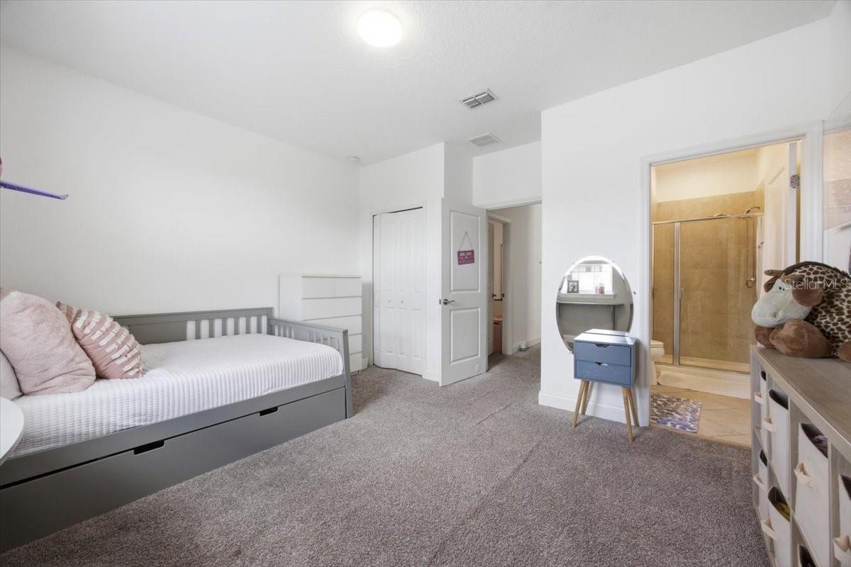 FESTIVAL PH 1 - Residential