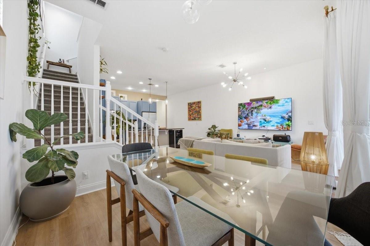 FESTIVAL PH 1 - Residential