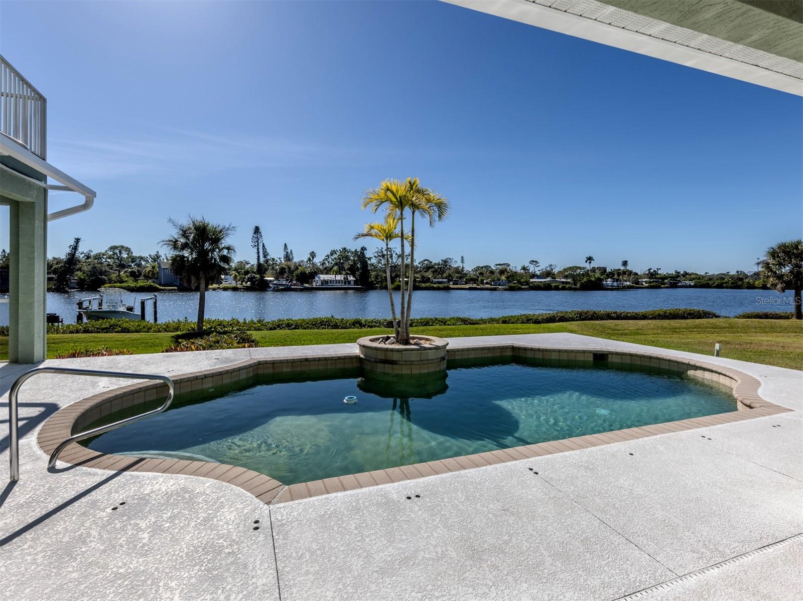 SHAKETT ISLAND - Residential
