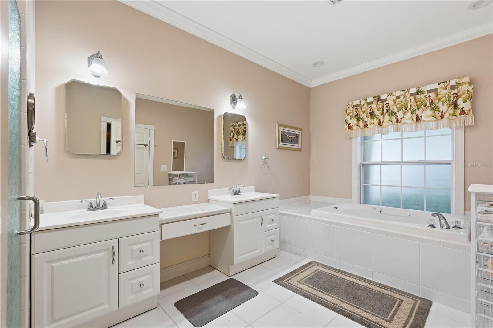 HARBOR BLUFFS SEC 1 - Residential