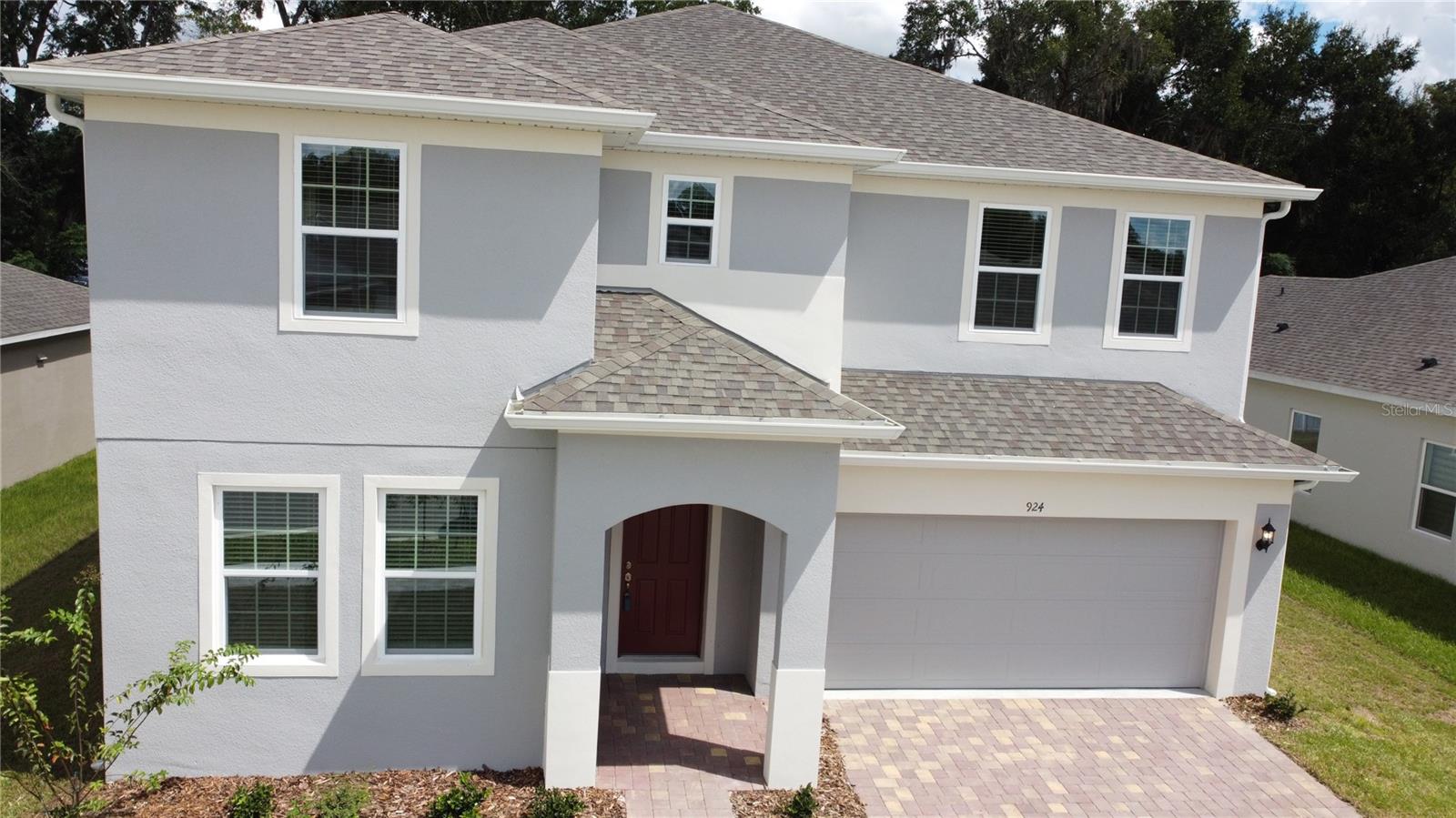 DAVENPORT ESTATES PHASE 2 - Residential