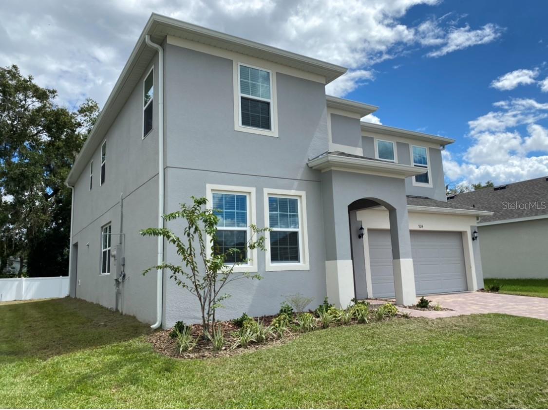 DAVENPORT ESTATES PHASE 2 - Residential