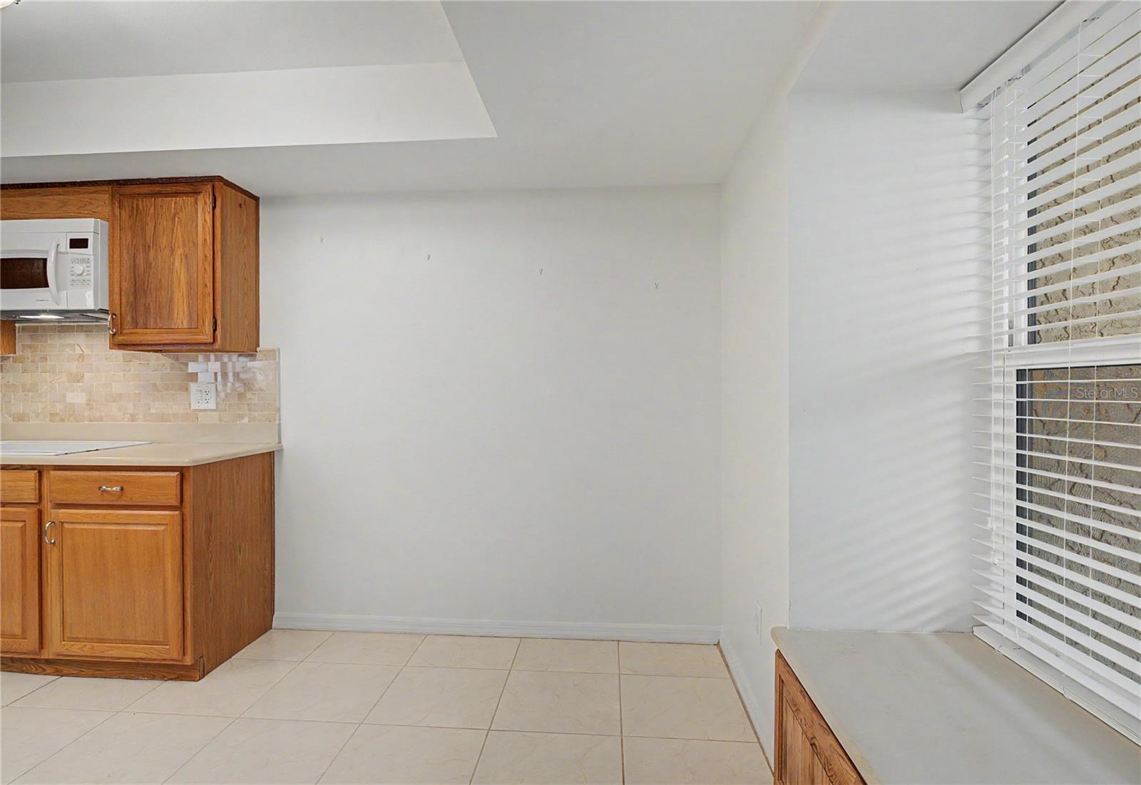 LAKE PINELOCH VILLAGE CONDO 03 - Residential