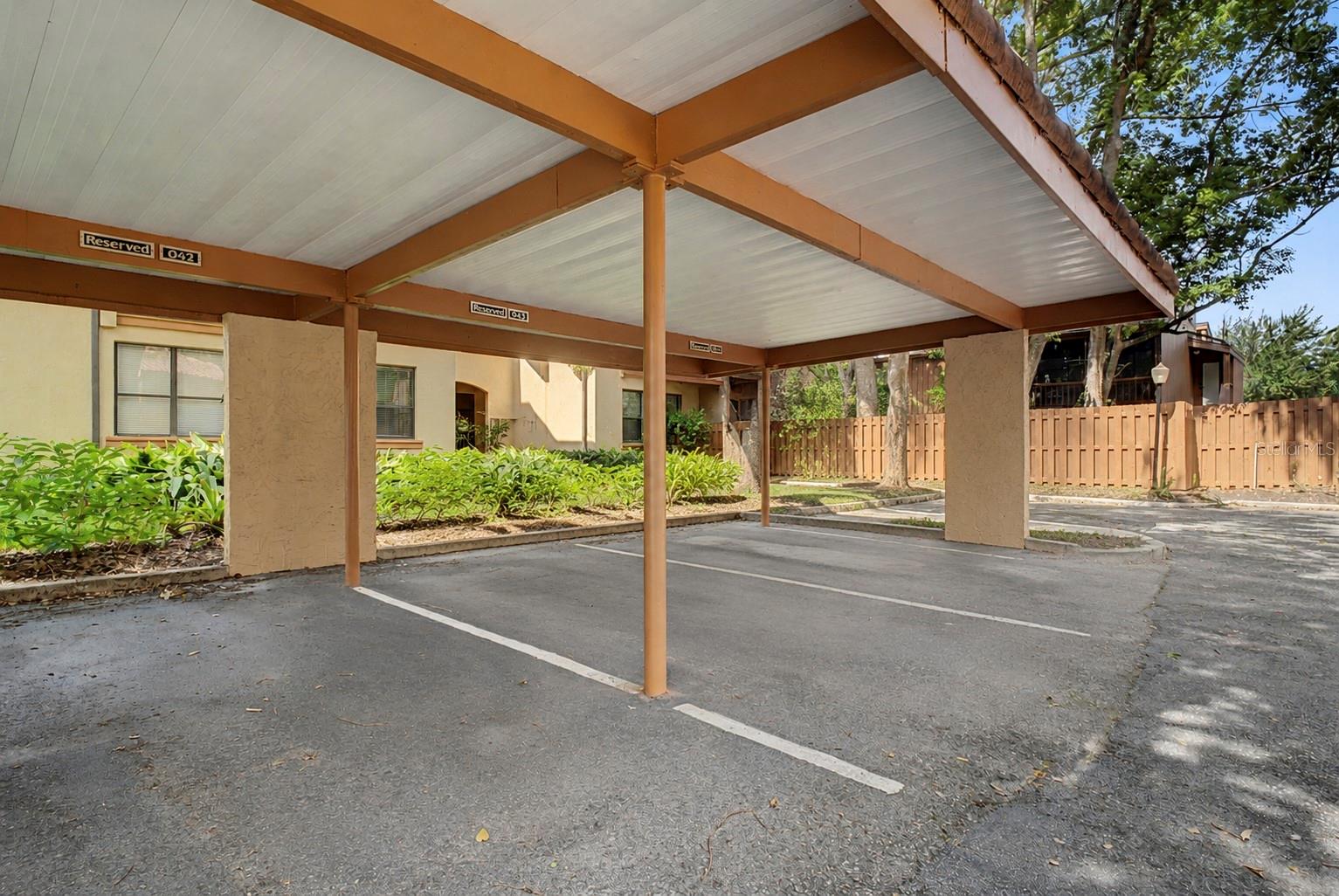 LAKE PINELOCH VILLAGE CONDO 03 - Residential