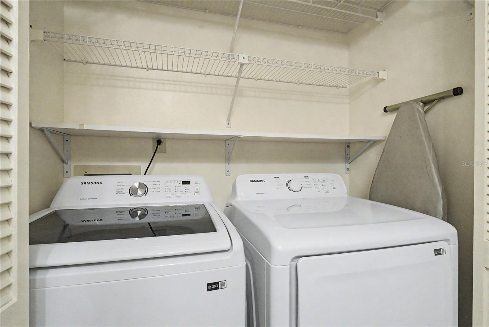 LAKE PINELOCH VILLAGE CONDO 03 - Residential