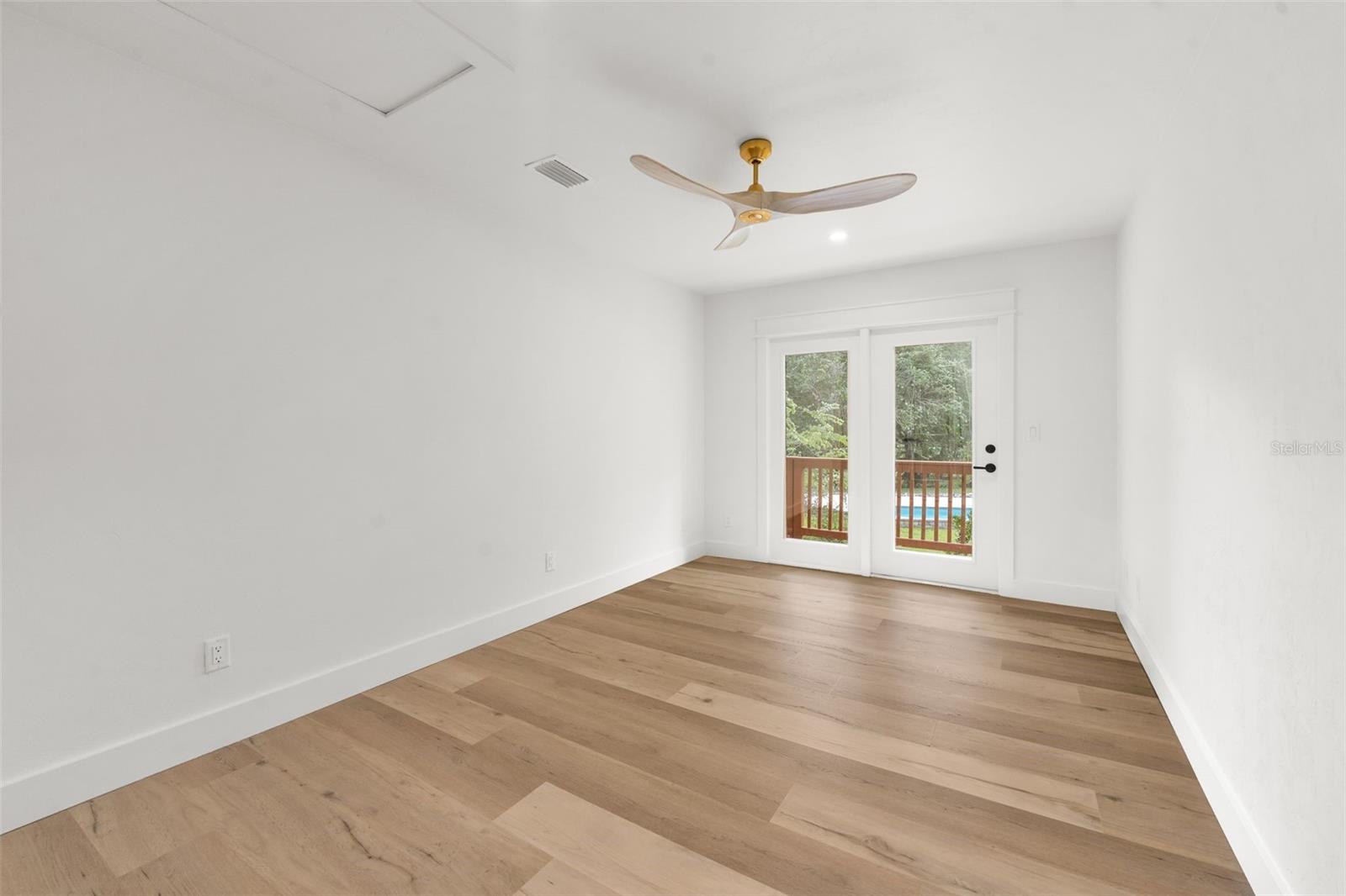 ALACHUA HIGHLANDS - Residential