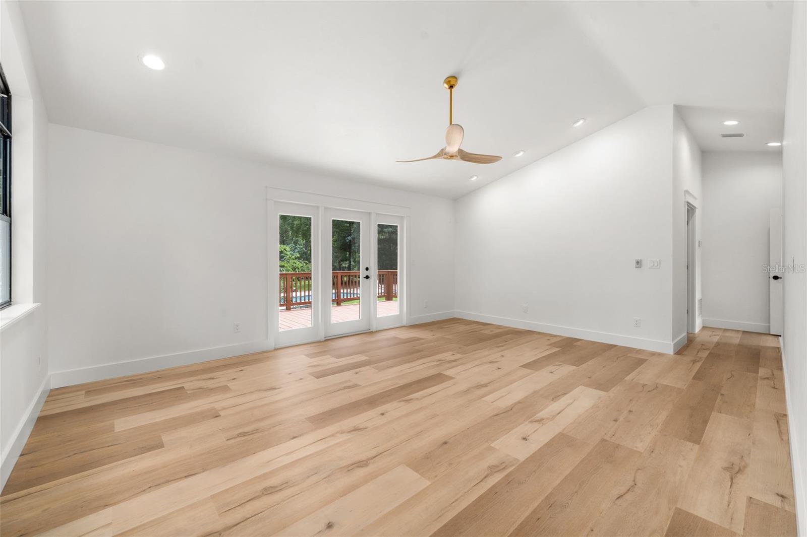 ALACHUA HIGHLANDS - Residential