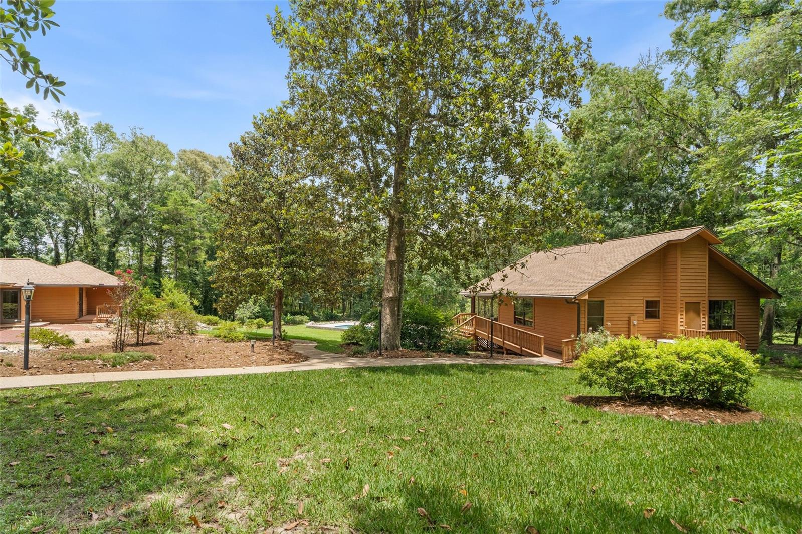 ALACHUA HIGHLANDS - Residential