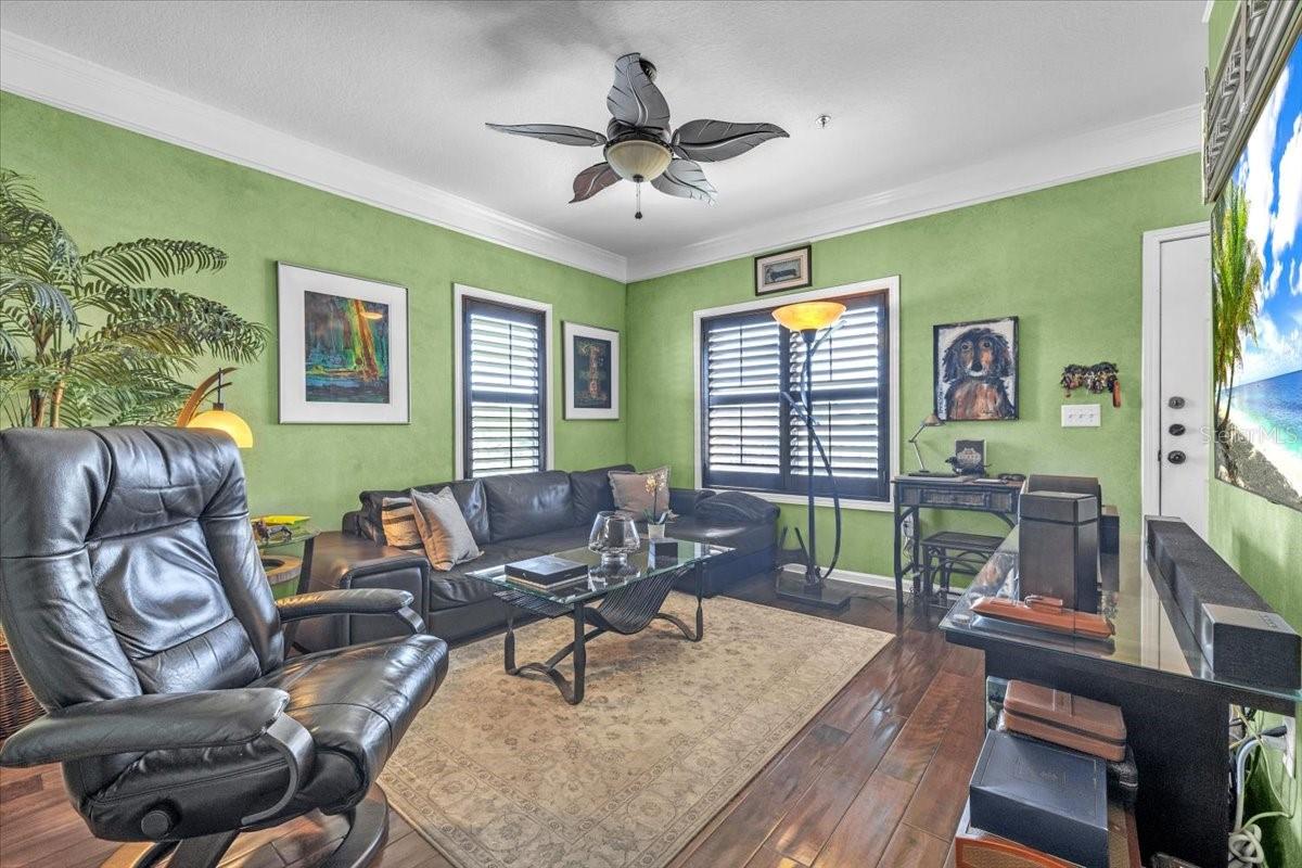 THE PALMS OF CORTEZ - Residential